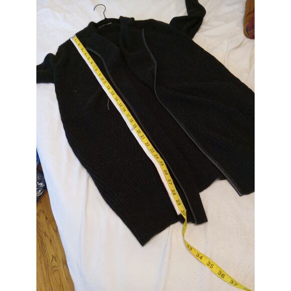 Vince Women's Size Small long Black Wool/Cashmere cardigan jacket Warm - Picture 8 of 8